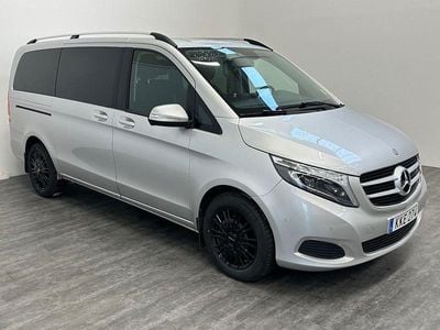 Mercedes V250