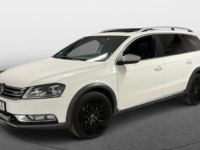 Vit Begagnad 2015 VW Passat Alltrack SE Kombi | 99 900 kr (Marknadspris)