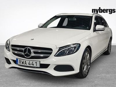 Vit Begagnad 2018 Mercedes C220 Avantgarde Kombi | 189 000 kr (Bra pris)