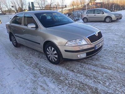 Begagnad Skoda Octavia 140 HK (102 kW) 2005 Brun
