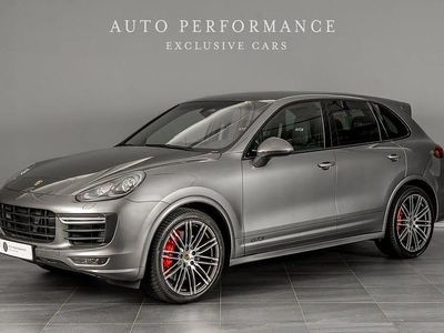 Porsche Cayenne GTS