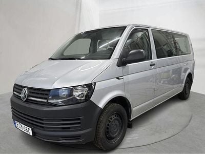 Silver Begagnad 2019 VW Caravelle Trendline Minibuss | 309 000 kr (Bra pris)
