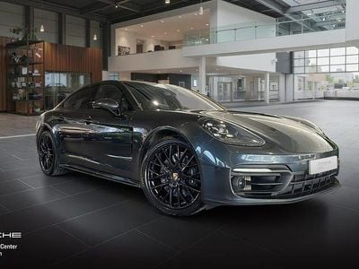 Begagnad Porsche Panamera 4 330 HK (242 kW) 2023 Grå Sedan