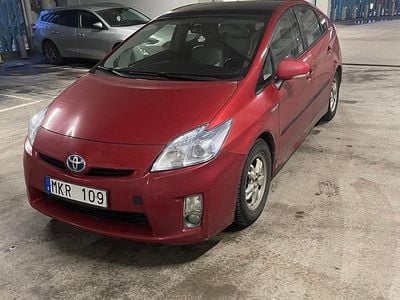 Begagnad Toyota Prius 136 HK (100 kW) 2010 Halvkombi