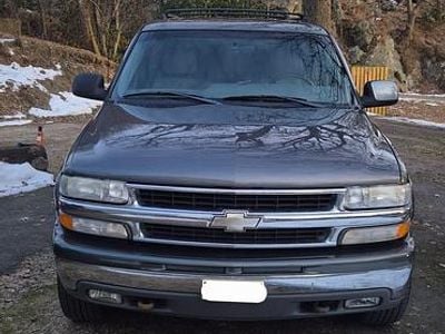 Begagnad Chevrolet Suburban 305 HK (224 kW) 2001 SUV