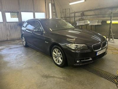 Begagnad 2014 BMW 530 Kombi | 149 000 kr (Bra pris)