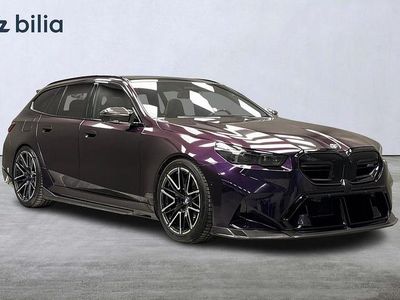 Begagnad BMW M5 Comfort Edition 728 HK (535 kW) 2025 Svart