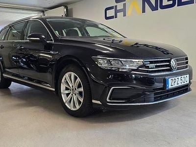 Svart Begagnad 2022 VW Passat GTE Kombi | 299 900 kr (Lite dyr)