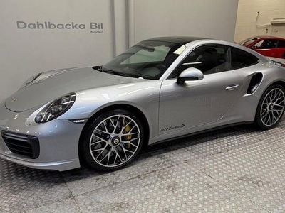 Silver Begagnad 2017 Porsche 911 Turbo S Sportkupé | 1 695 000 kr