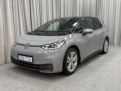 Begagnad VW ID.3 Pro Performance 150 kW (204 HK) 2020 Moonstone grey / ninja black Halvkombi