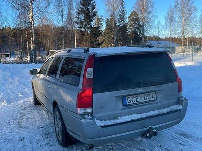 Begagnad 2008 Volvo V70 Kombi | 27 000 kr (Marknadspris)