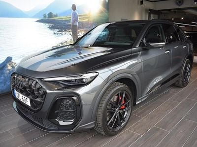 Grå Begagnad 2025 Audi Q5 SUV | 779 000 kr