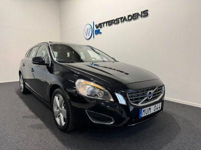 begagnad Volvo V60 D2 Momentum Taklucka Värmare Xenon Kamrem bytt