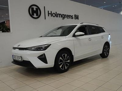 Vit Begagnad 2022 MG MG5 EV Comfort Kombi | 184 900 kr (Marknadspris)