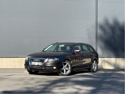 Grå Begagnad 2011 Audi A4 S-Line Kombi | 100 000 kr (Lite dyr)