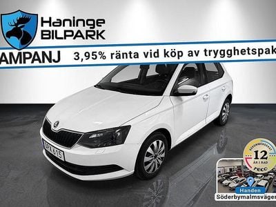 Vit Begagnad 2015 Skoda Fabia Ambition Halvkombi | 99 900 kr (Marknadspris)