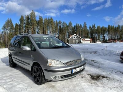 begagnad Ford Galaxy NYBESIKTAD