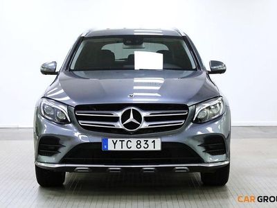 Grå Begagnad 2018 Mercedes GLC250 AMG SUV | 319 900 kr (Lite dyr)