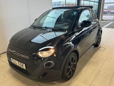 Svart Begagnad 2022 Fiat 500C Cab | 199 900 kr (Lite dyr)