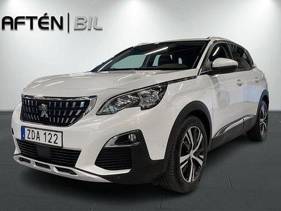 Vit (vit metallic) Begagnad 2017 Peugeot 3008 Allure SUV | 129 800 kr (Marknadspris)