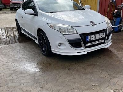 begagnad Renault Mégane Coupé Coupé 1.6 E85 Euro 4