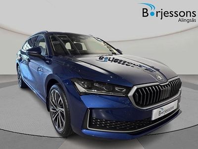 Blå Ny 2026 Skoda Superb Kombi | 532 600 kr