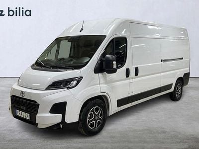 Begagnad Toyota Proace 182 HK (133 kW) 2025 Vit Minibuss