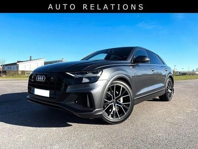 Begagnad Audi Q8 S-Line 286 HK (210 kW) 2020 Daytonagrå pärleffekt mörk grå metallic SUV