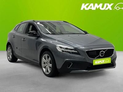 Begagnad Volvo V40 Momentum 152 HK (111 kW) 2017 Silver/grå Halvkombi