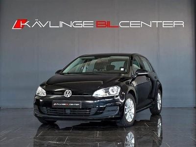 Svart Begagnad 2015 VW Golf VII Halvkombi | 79 000 kr (Marknadspris)