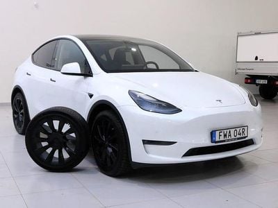 Begagnad Tesla Model Y Long Range AWD 378 kW (514 HK) 2022 Vit SUV