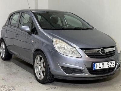 Grå Begagnad 2008 Opel Corsa SUV | 39 400 kr (Marknadspris)