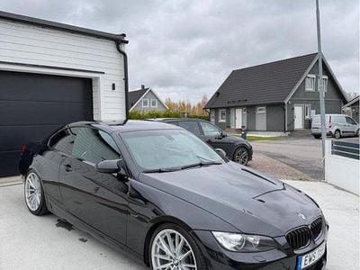 Svart Begagnad 2008 BMW 330 Cabriolet M Sport Cab | 249 000 kr