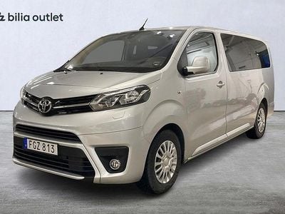 Silver Begagnad 2017 Toyota Proace Verso Kombi | 169 900 kr (Marknadspris)
