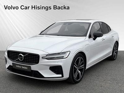 Vit Begagnad 2021 Volvo S60 R-Design Sedan | 369 900 kr (Marknadspris)