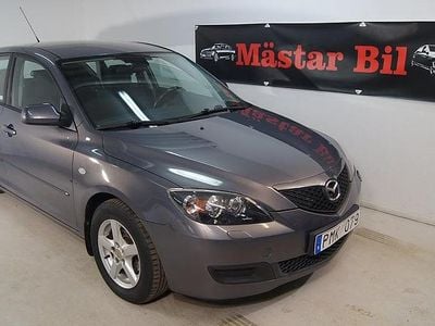 Grå Begagnad 2006 Mazda 3 Inclusive Halvkombi | 34 900 kr (Marknadspris)