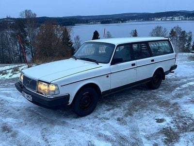 Begagnad 1993 Volvo 240 Kombi | 42 000 kr
