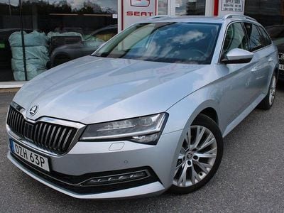 Begagnad Skoda Superb Business Line 200 HK (147 kW) 2021 Silver Kombi