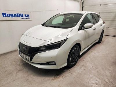 Begagnad Nissan Leaf N-Connecta 110 kW (150 HK) 2022 Vit Halvkombi