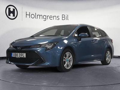 Blå Begagnad 2022 Toyota Corolla Kombi | 238 900 kr (Bra pris)