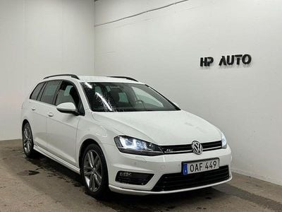Vit Begagnad 2016 VW Golf VII R-line Kombi | 145 500 kr (Marknadspris)
