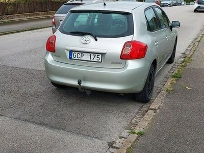 begagnad Toyota Auris 5-dörrar 1.4 VVT-i Euro 4