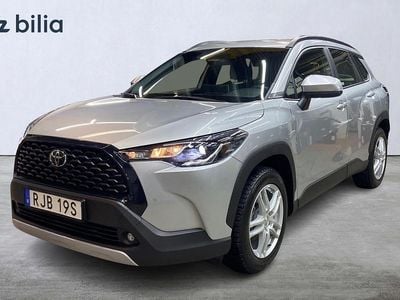 Begagnad Toyota Corolla Cross Active 141 HK (103 kW) 2024 Silver SUV