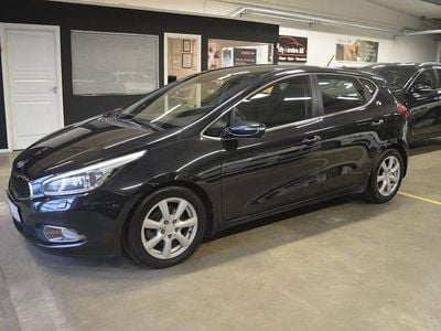 Svart Begagnad 2013 Kia Ceed Halvkombi | 84 900 kr (Lite dyr)