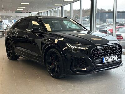 begagnad Audi RS Q8 Q8 RS600Hk Sv-Såld Pano B&O 360 kamera Matrix