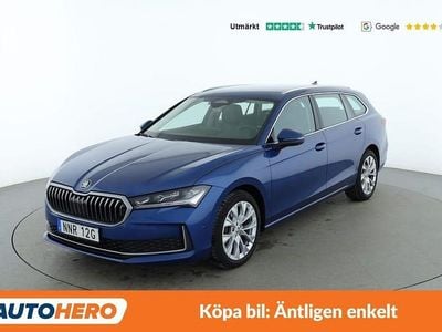 Mörkblå Begagnad 2024 Skoda Superb Selection Kombi | 416 000 kr (Marknadspris)
