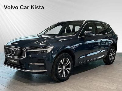 Mörkblå Begagnad 2022 Volvo XC60 Core SUV | 459 900 kr (Bra pris)
