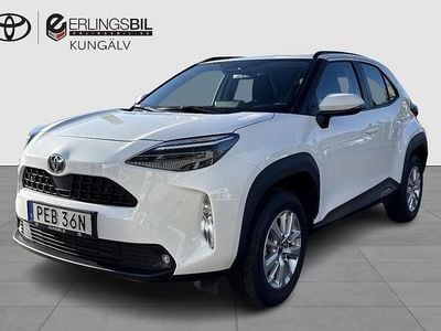 Vit Begagnad 2024 Toyota Yaris Cross Active SUV | 319 900 kr (Marknadspris)