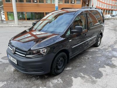 begagnad VW Caddy Maxi 2.0 TDI BlueMotion Euro 6