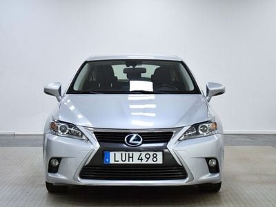 Lexus CT200h